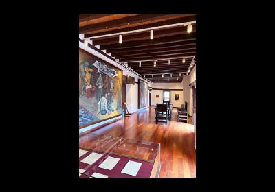 Interior de la sede del Supremo Tribunal de Justicia en Ario de Rosales, Michoacán.