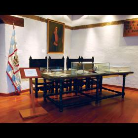 El Supremo Tribunal de Justicia, creado por José María Morelos y Pavón en 1814, residió en Ario de Rosales, Michoacán.